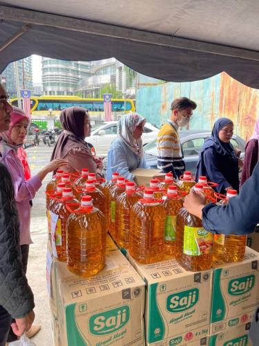 photo 6091393005014595402 y