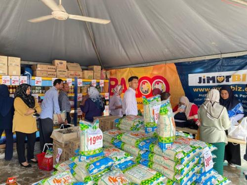 photo 6091393005014595405 y