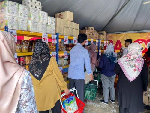 photo 6091393005014595407 y