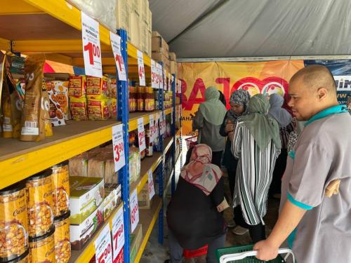 photo 6091393005014595411 y